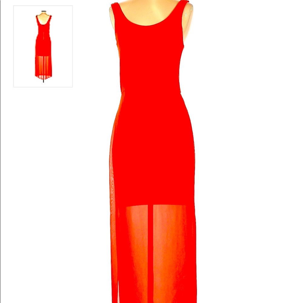 Vince Camuto Maxi with gold zipper detail